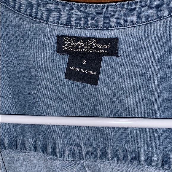 Lucky Brand Jean button up short sleeve - Picture 2 of 2